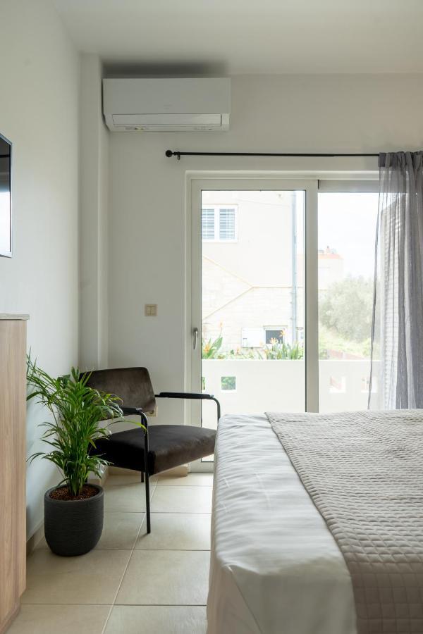 Ros Solis Luxure House Chrissi Akti Chania Exterior foto